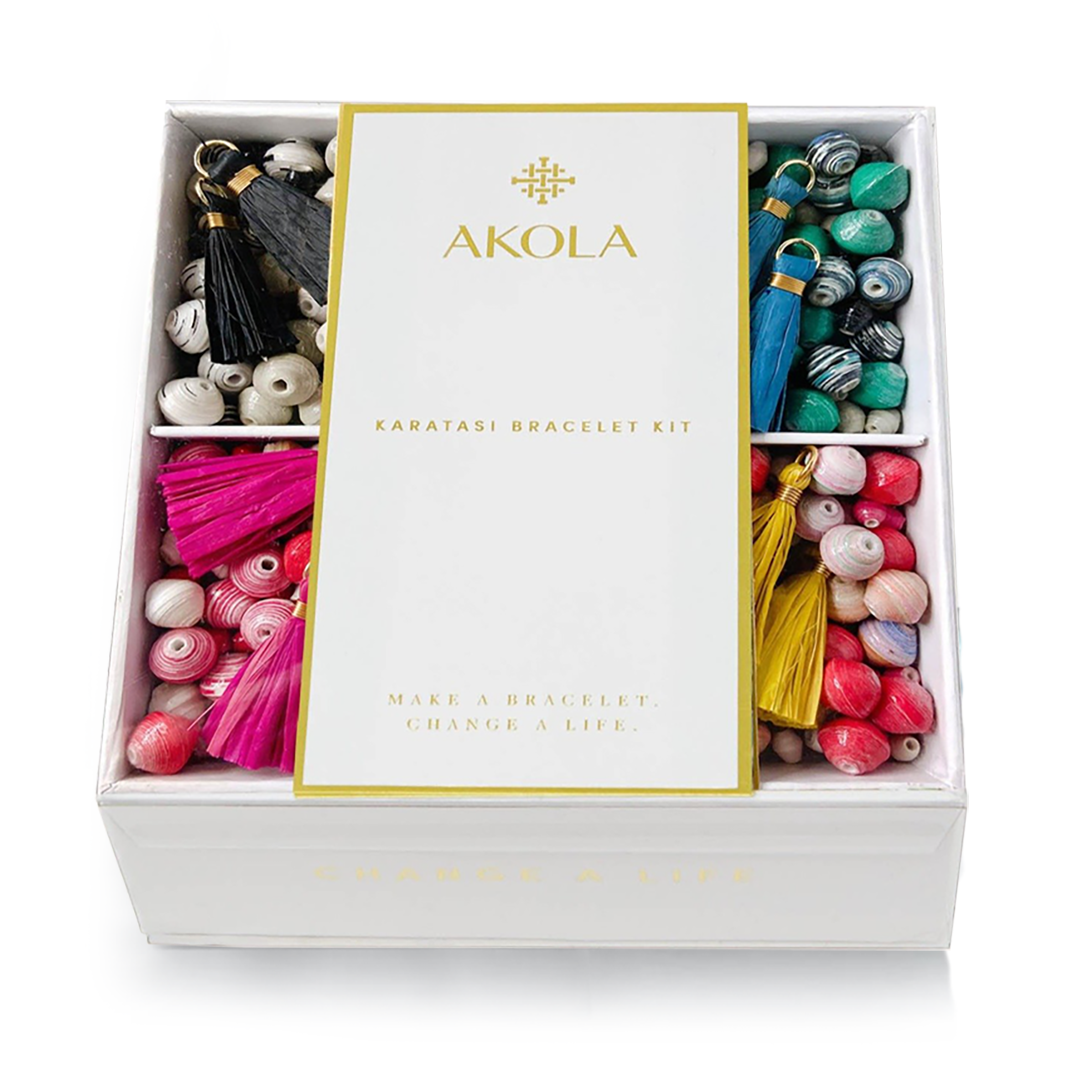 Karatasi DIY Bracelet Kit in Rainbow