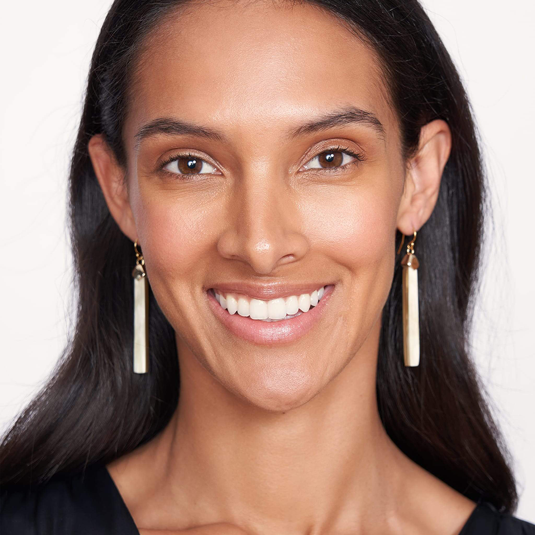 Dylan Linear Drop Earring