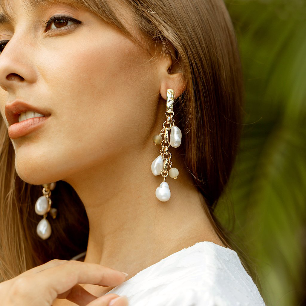 Nevaeh Chandelier Pearl Earring