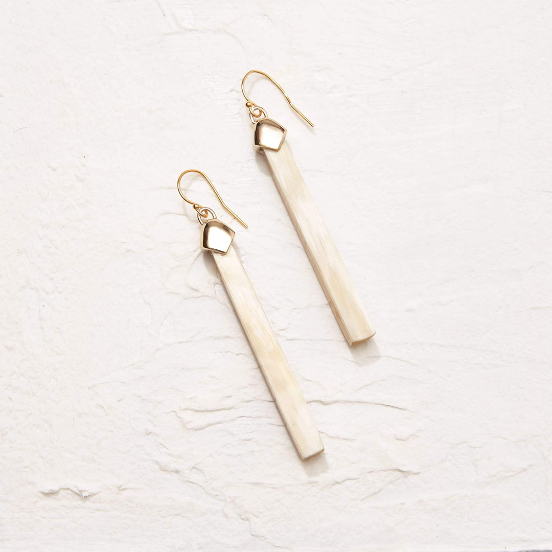 Dylan Linear Drop Earring